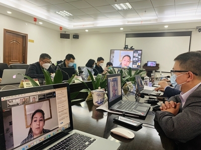 溫州肯恩大學(xué)中國(guó)防疫翻譯志愿服務(wù) 打字復(fù)印助力抗疫前線